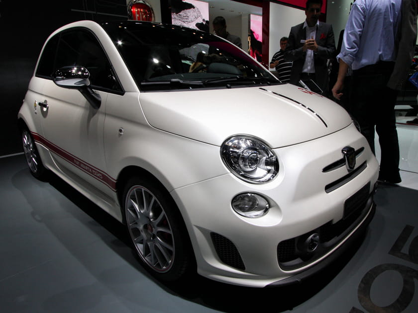 Abarth 595&nbsp;Anniversario