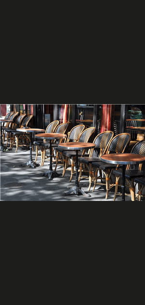Etre pouss&eacute; &agrave; la consommation dans un caf&eacute;