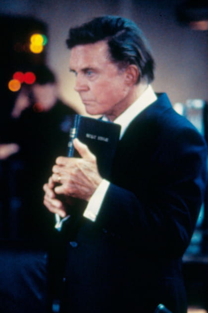 Cliff Robertson dans Escape from LA