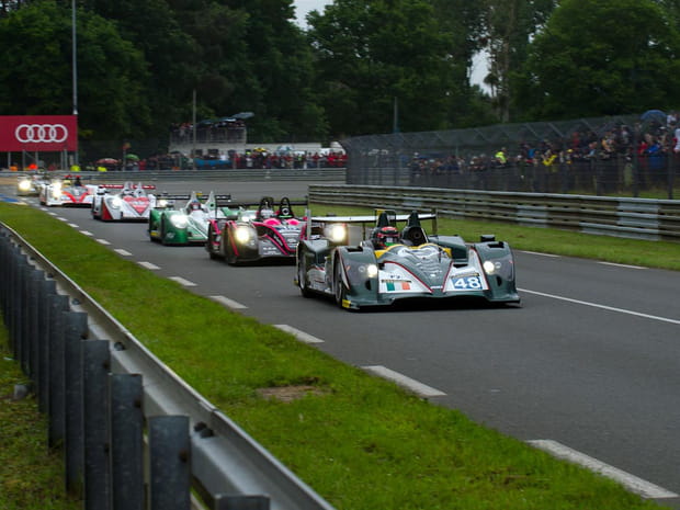 Le peloton des prototypes "Le Mans"