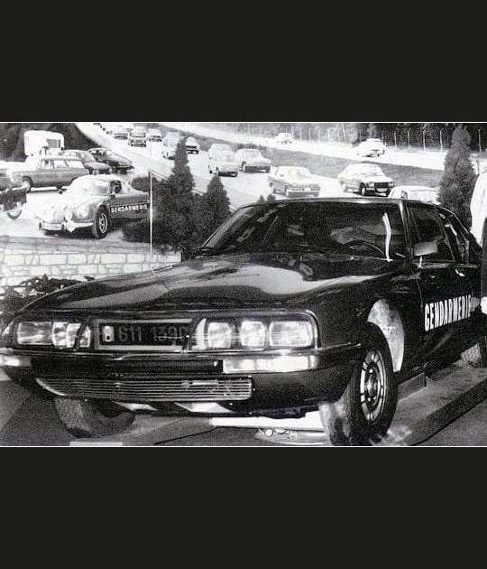 Une Citro&euml;n &eacute;quip&eacute;e d'un moteur Maserati
