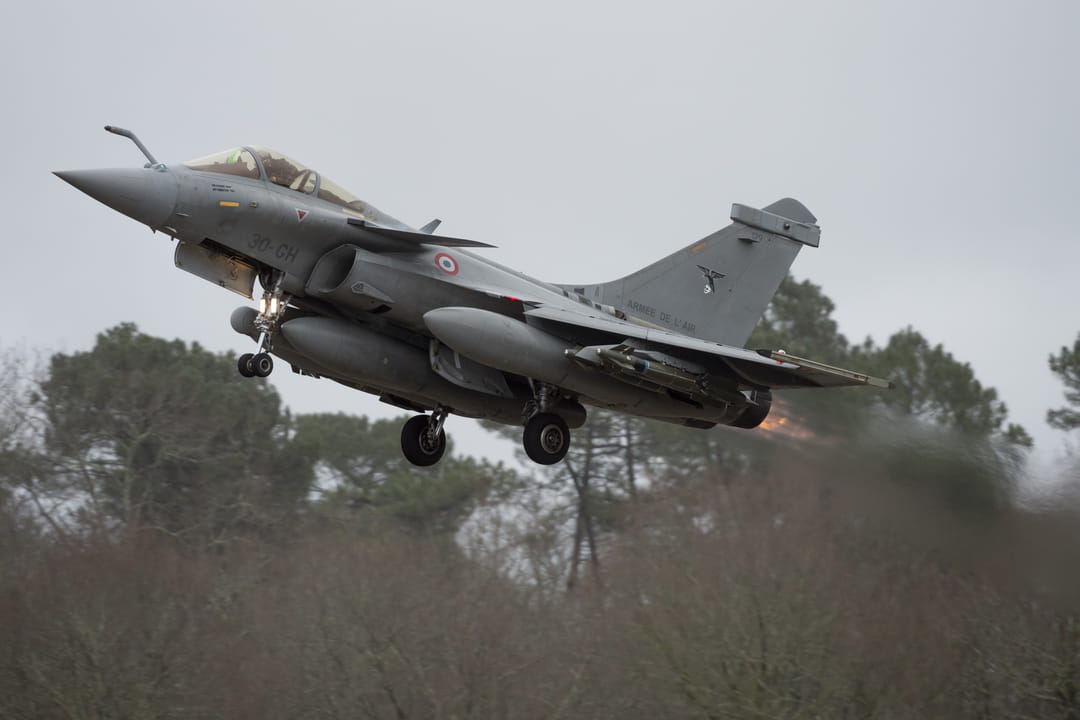 L'armée française dans une opération de grande envergure L'armée française dans une opération de grande envergure