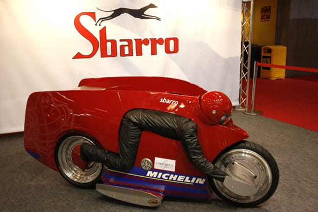 Les photos insolites du Mondial de l'auto