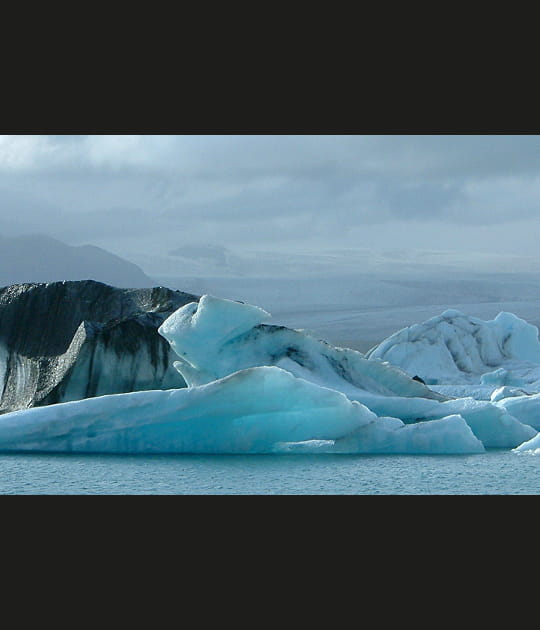 De cendre et de glace