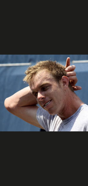 Sam Querrey et ses lacets