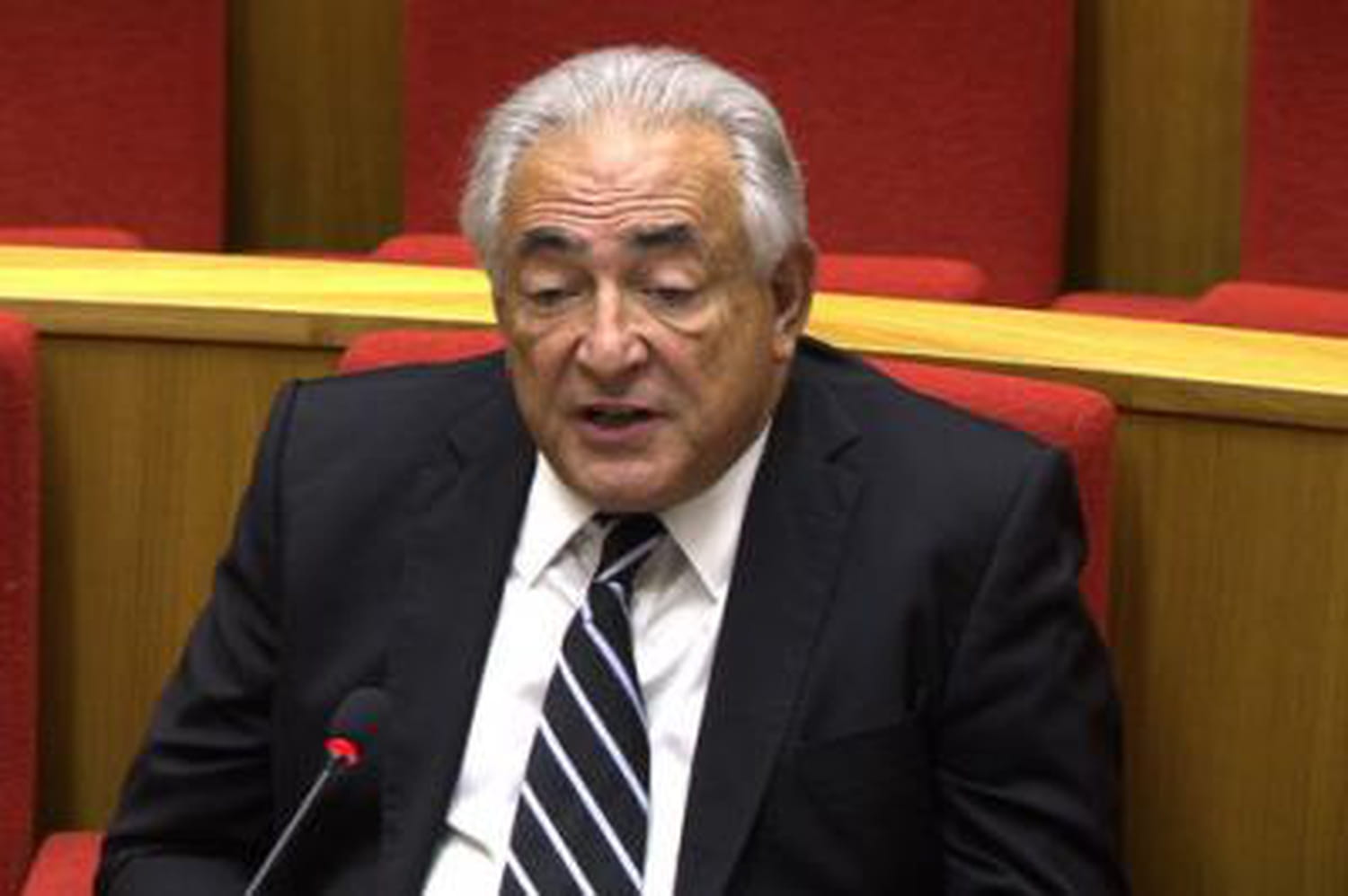 DSK : contraint de s'expliquer sur ses pratiques sexuelles