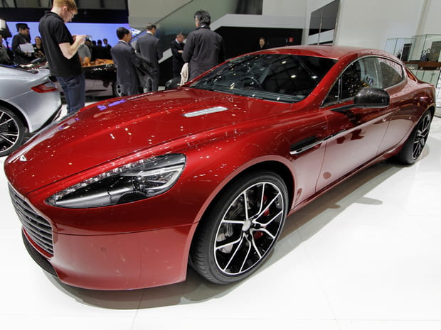 Aston Martin Rapide S