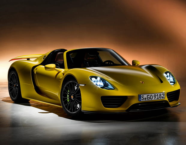Porsche 918 Spyder : 345 km/h