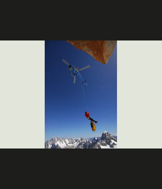 70&nbsp;heures d'h&eacute;licopt&egrave;re