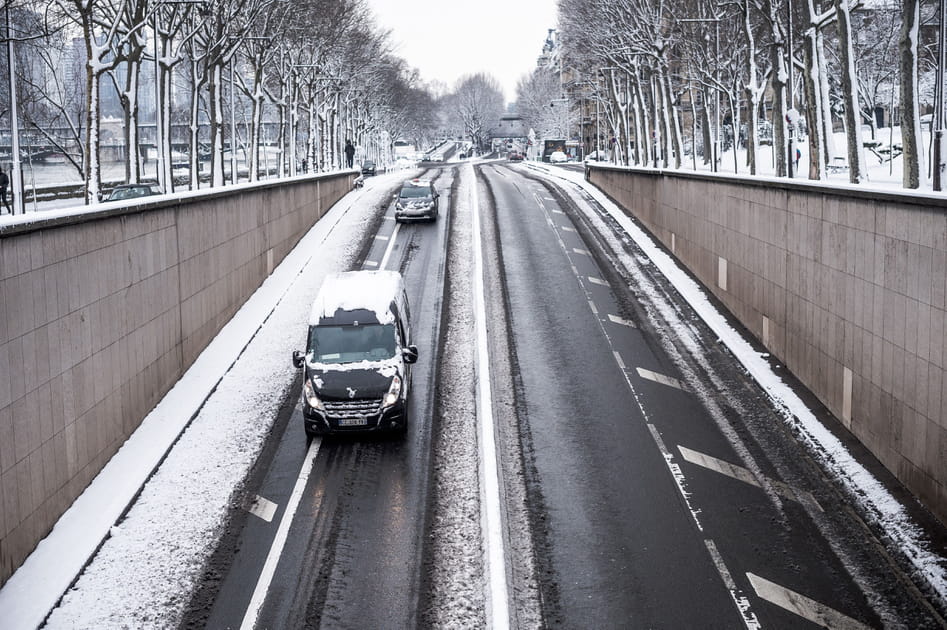Les images de la neige &agrave; Paris et en France