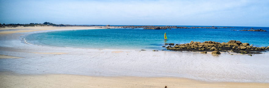 Cette plage fran&ccedil;aise est une perle rare&nbsp;: son eau turquoise est digne des tropiques