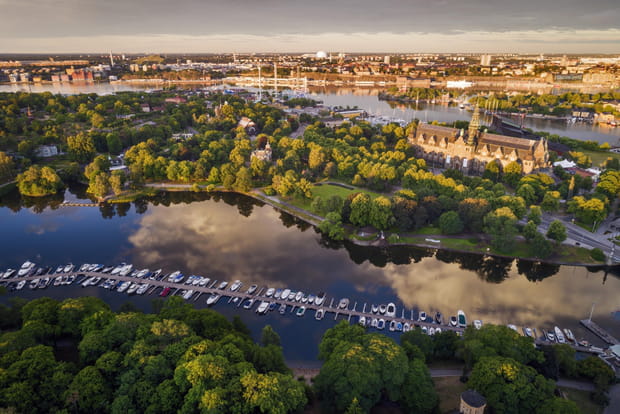 Pédaler sur l'île de Djurgården, le poumont vert de Stockholm