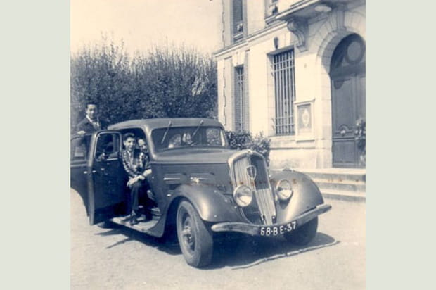 Une 401 Peugeot de 1937