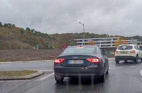 Cette erreur courante dans les ronds-points part d'une bonne intention mais vous devriez l'arr&ecirc;ter