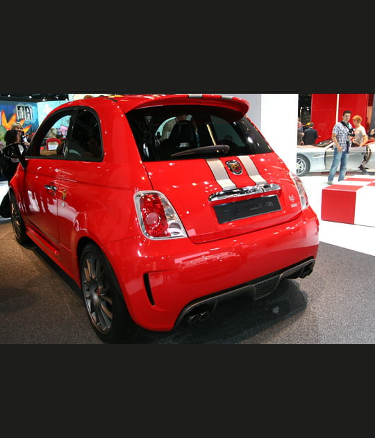 Fiat 500&nbsp;Abarth Tributo Ferrari