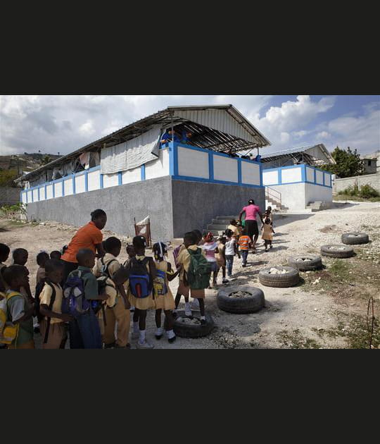 Au pied de l'&eacute;cole