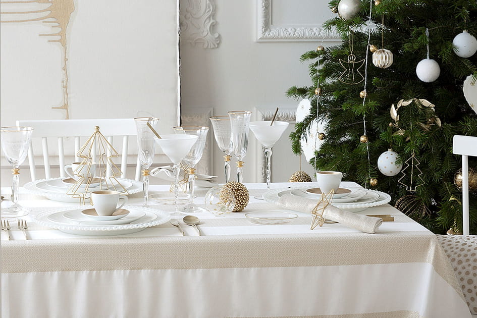 Une d&eacute;coration de table de f&ecirc;tes douce