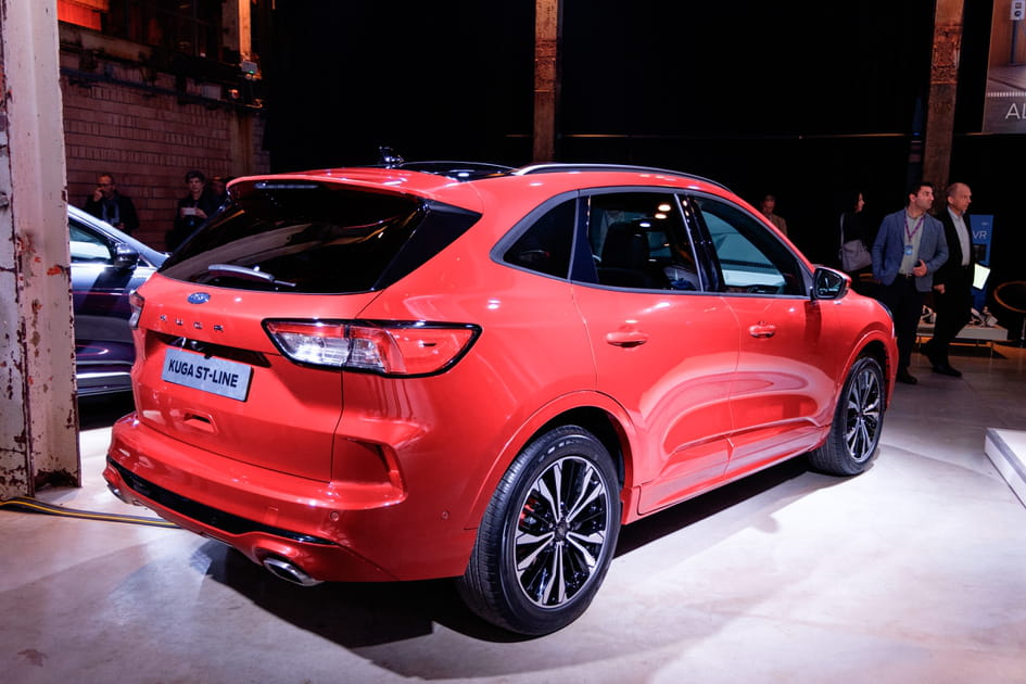 Le SUV compact de Ford voit sa largeur augmenter