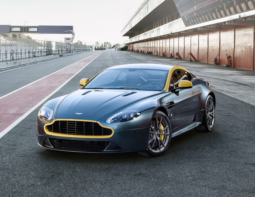 Aston Martin Vantage N430