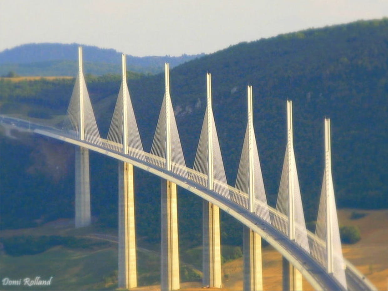 Viaduc de Millau Viaduc de Millau