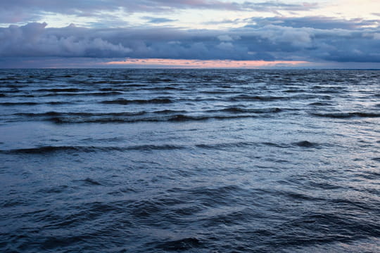 Un nouveau &quot;continent&quot; va sortir de la mer, les Europ&eacute;ens vont s'en servir et investir des milliards