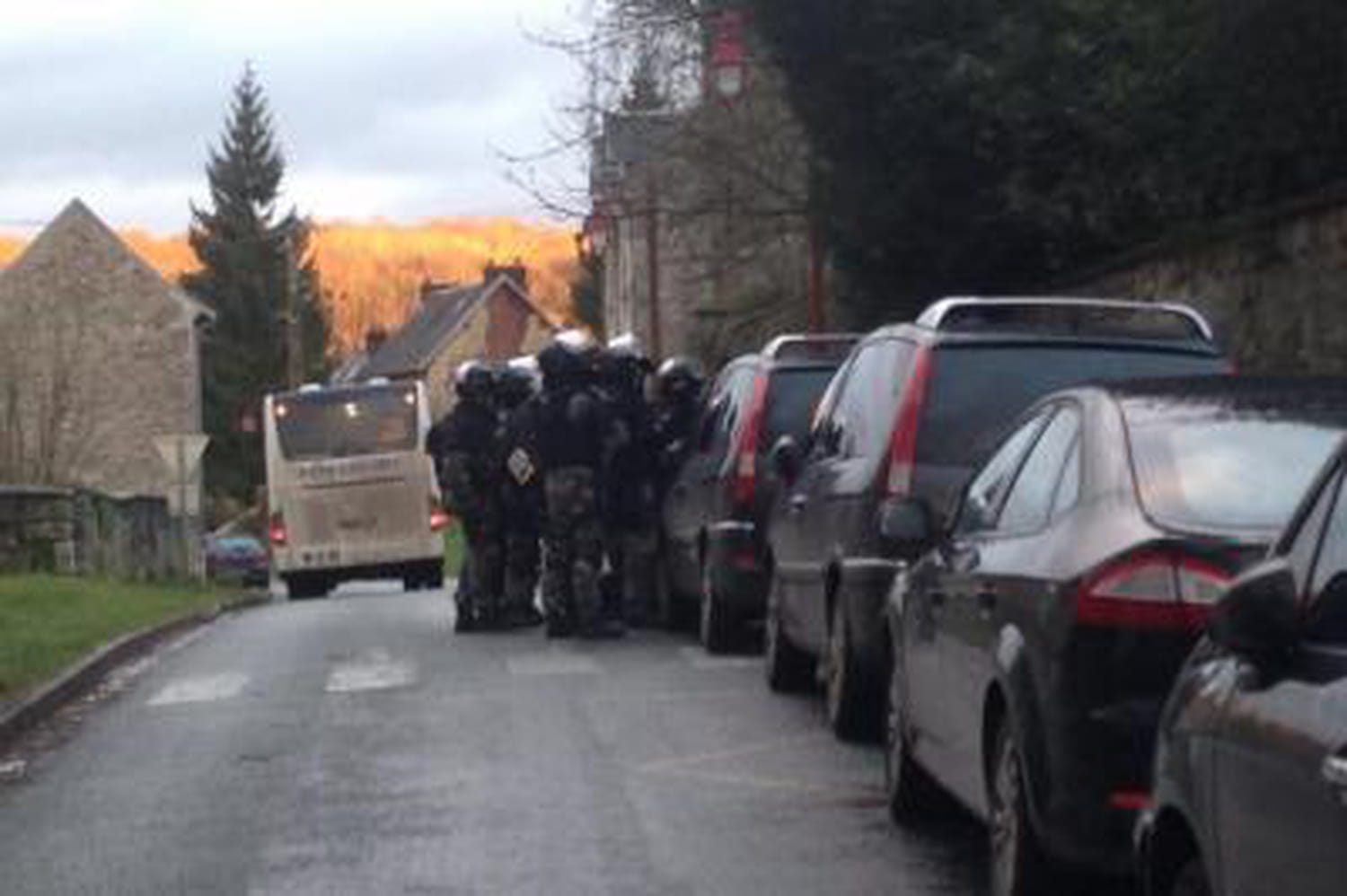 Corcy, Longpont : tous les environs fouillés par les forces de l'ordre