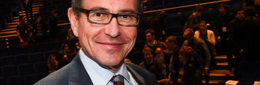 Robert Rochefort : interpell&eacute; pour exhibition, le vice-pr&eacute;sident du MoDem d&eacute;ment les accusations