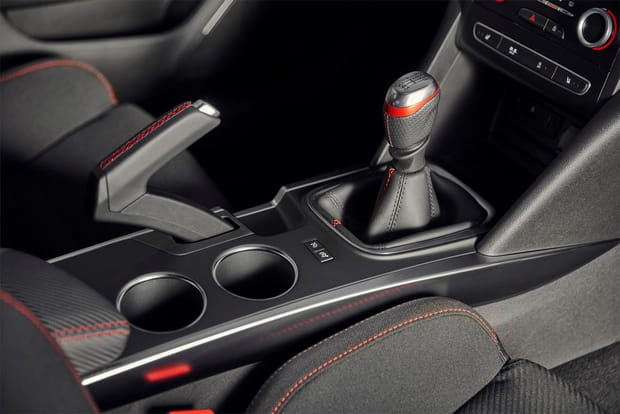 Le levier de vitesse