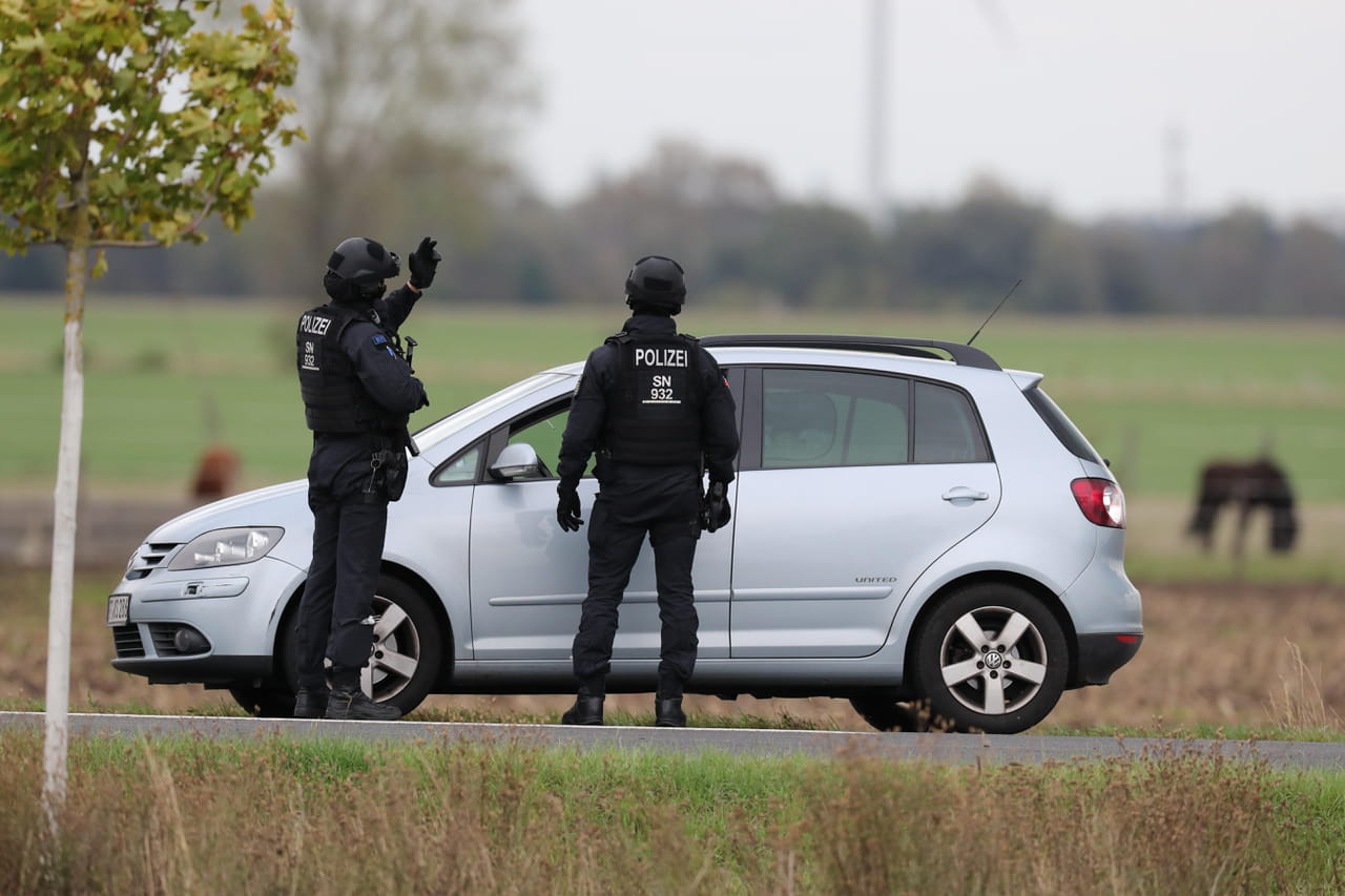 DIRECT - Fusillade à Halle (Allemagne) : Merkel confirme la thèse de l'attentat, dernières infos