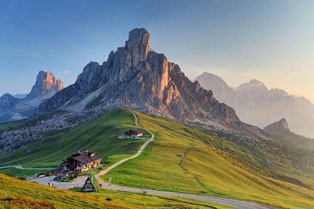 Les Dolomites, en Italie