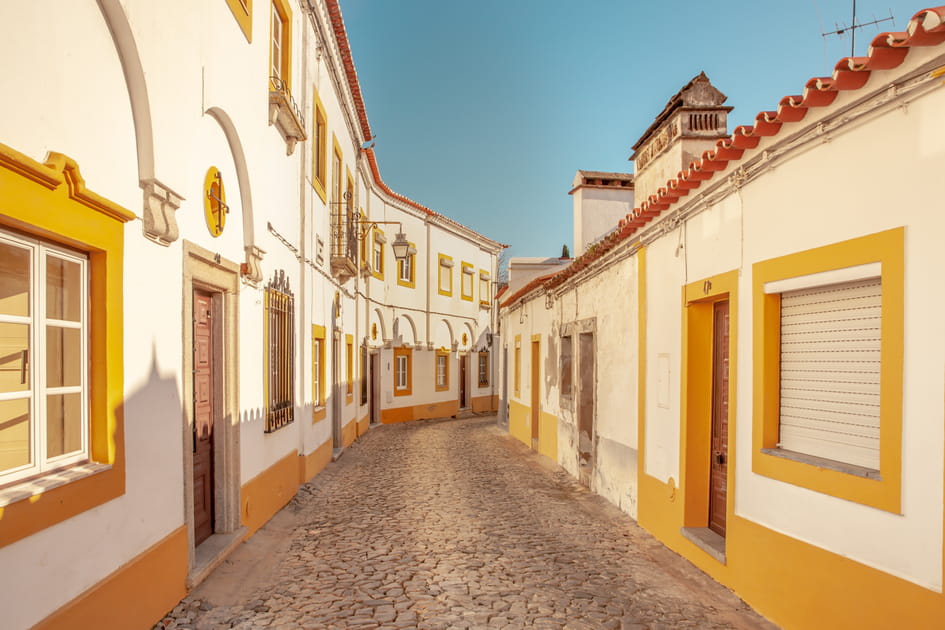 &Eacute;vora