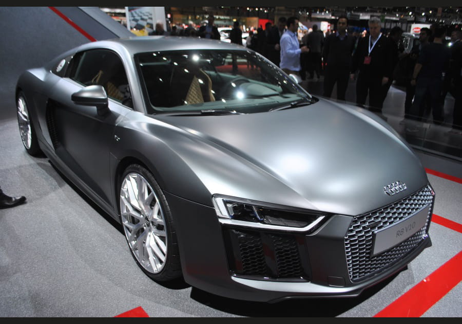 Audi R8 : des retouches minimes