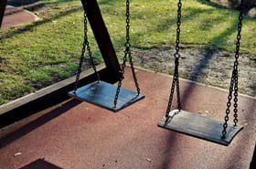 Dans les Yvelines, ces &eacute;l&egrave;ves sont priv&eacute;s de cour de r&eacute;cr&eacute;ation par la justice, les parents et les professeurs inquiets