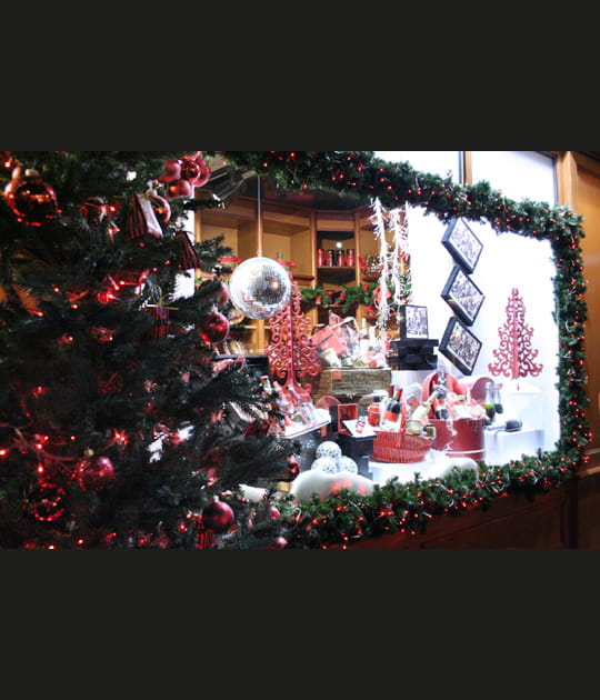 No&euml;l en rouge et noir