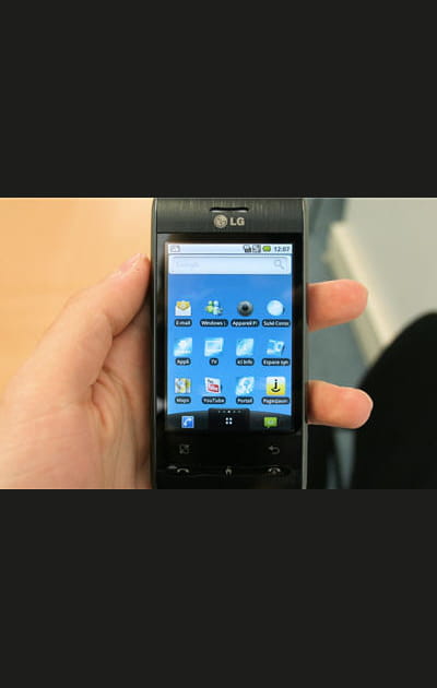 Compatible avec les DivX et les fichiers Wmv