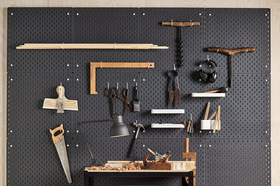 Des panneaux perfor&eacute;s pour les outils