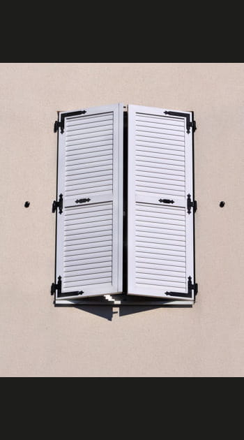 L'argile pour blanchir ses volets PVC