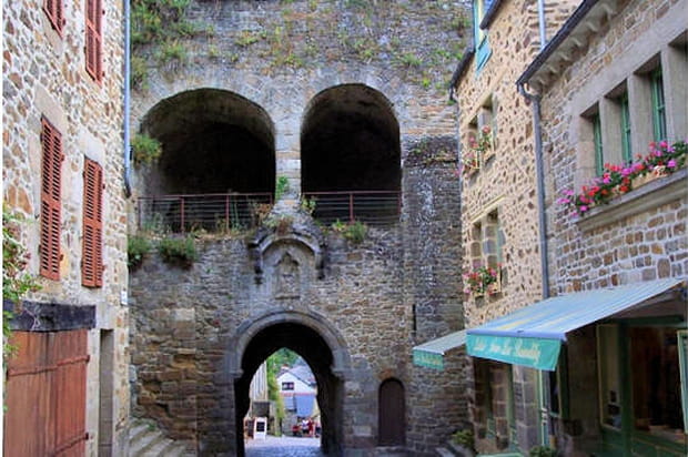 La porte monumentale