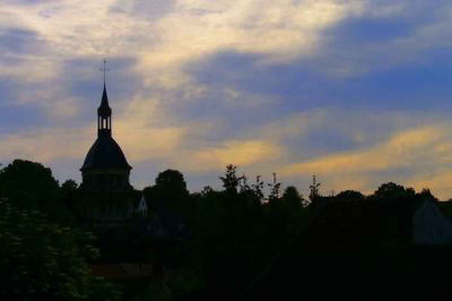 Dans l'Aisne, environ 40 % pour le FN, largement numéro 1
