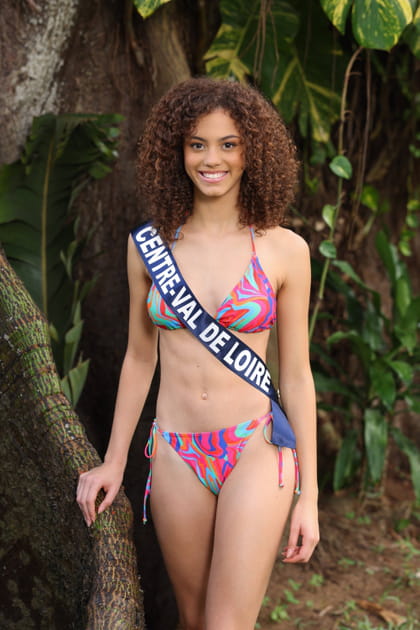 Miss Centre-Val-de-Loire la joue bariol&eacute; pour le maillot de bain