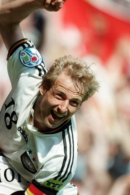 J&uuml;rgen Klinsmann et le plongeon