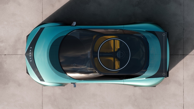 Lancia renaît en passant aussi à l'électrique