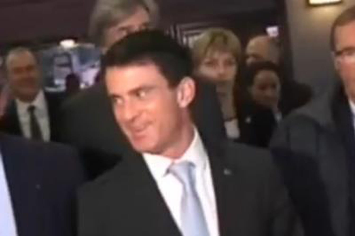 Manuel Valls : il s'incruste en direct sur France 3 au salon de l'Agriculture