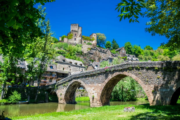 Belcastel, l'un des plus jolis villages de l'Aveyron