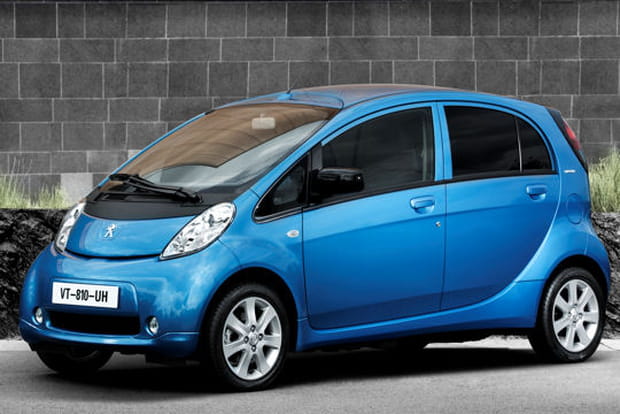 Peugeot iOn : la nouvelle citadine branchée du lion