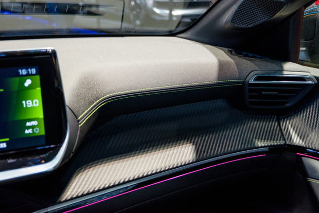 Une planche de bord réussie esthétiquement