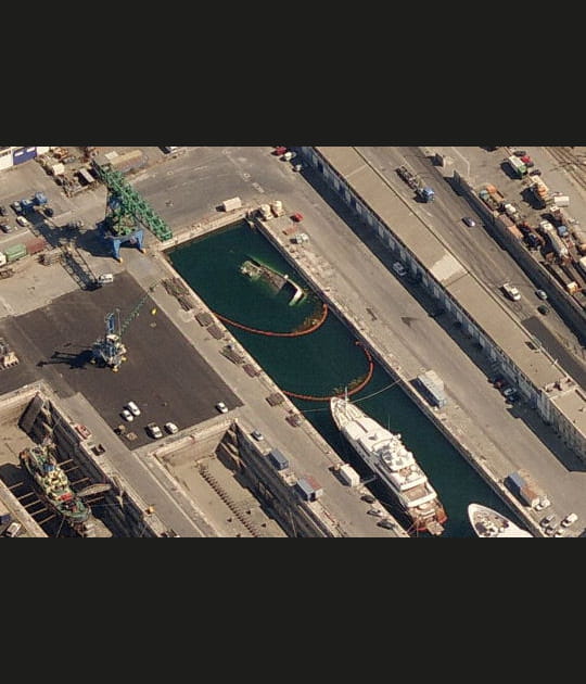Naufrage dans le port de Marseille