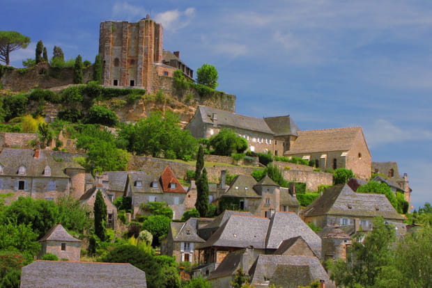 Turenne, citadelle médiévale de charme en Corrèze