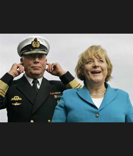 Angela Merkel, &eacute;merveill&eacute;e