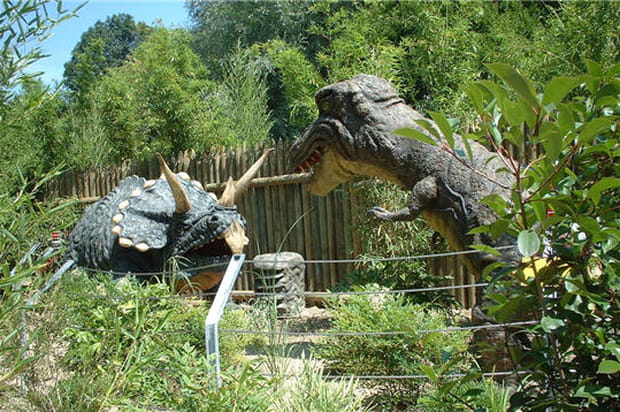 Dinosaures Aventure